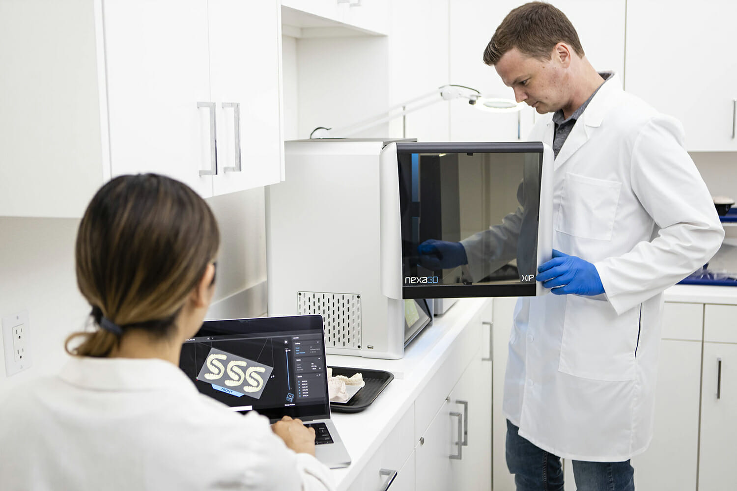 用于牙科应用的XiP桌面3D打印机