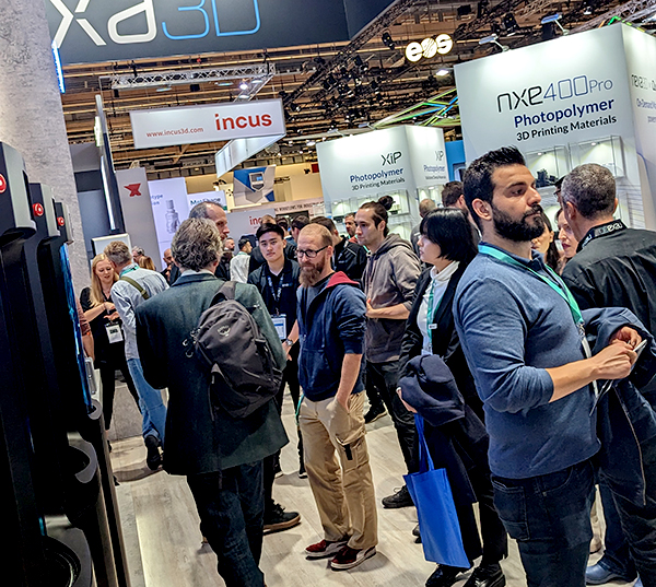 Talking in Formnext Booth